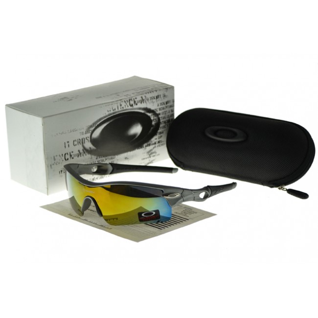 Oakley Radar Range Sunglasses grey Frame yellow Lens Discount Codes