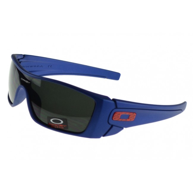 Oakley Batwolf Sunglasses blue Frame black Lens Restaurant Chicago